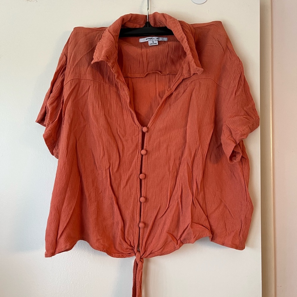 O’Neill short sleeve button down tie at waist women’s shirt